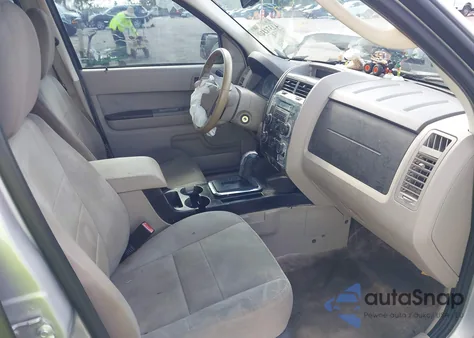 2010 Ford Escape Xlt из США, поврежденный, VIN 1FMCU0DG2AKC82054